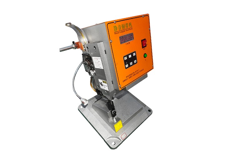 Crimping machine
